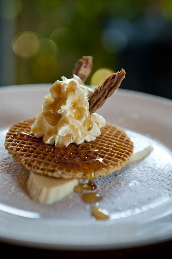 Delicious, sweet and chewy Dutch waffles, also known as 'stroopwafels' or 'stroopies'. ('Stroop' is Dutch for 'syrup'.)(© All Rights Reserved)